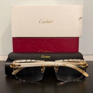 Cartier Buffalo Horn Diamond Cut Glasses With White Frame